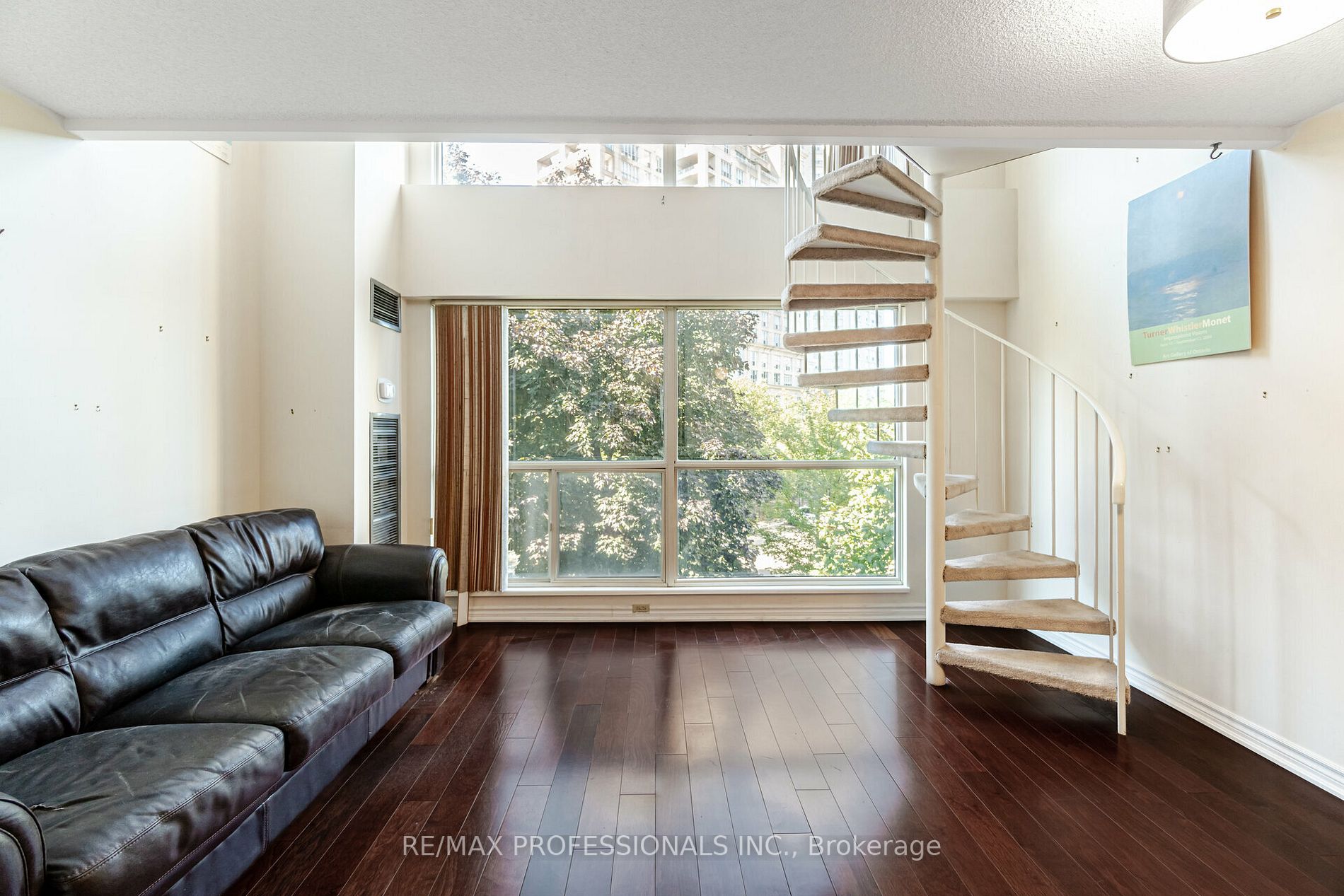 2267 Lake Shore Blvd W, #315