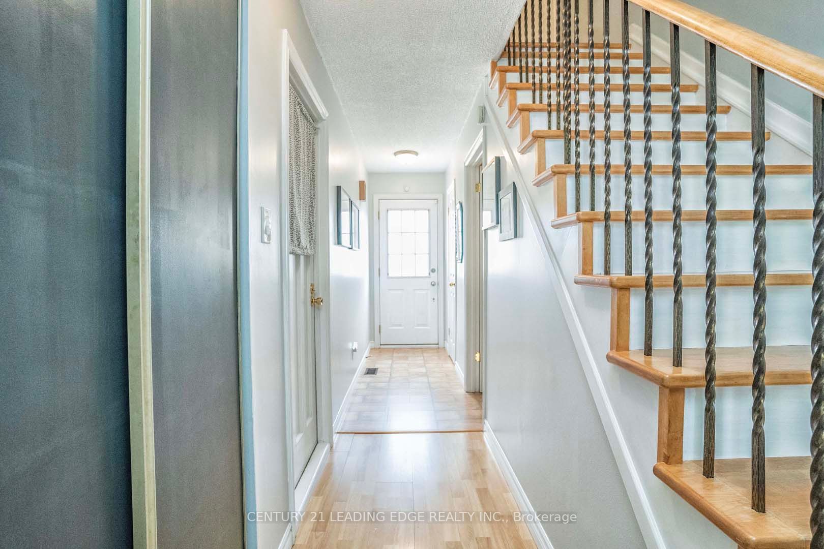 68 Foster Cres, #68