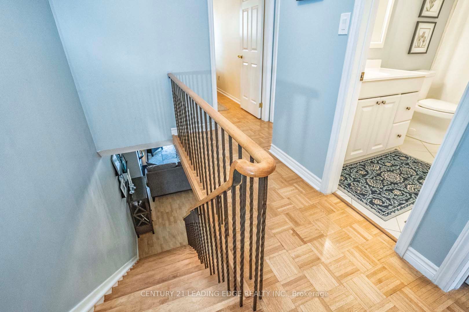 68 Foster Cres, #68
