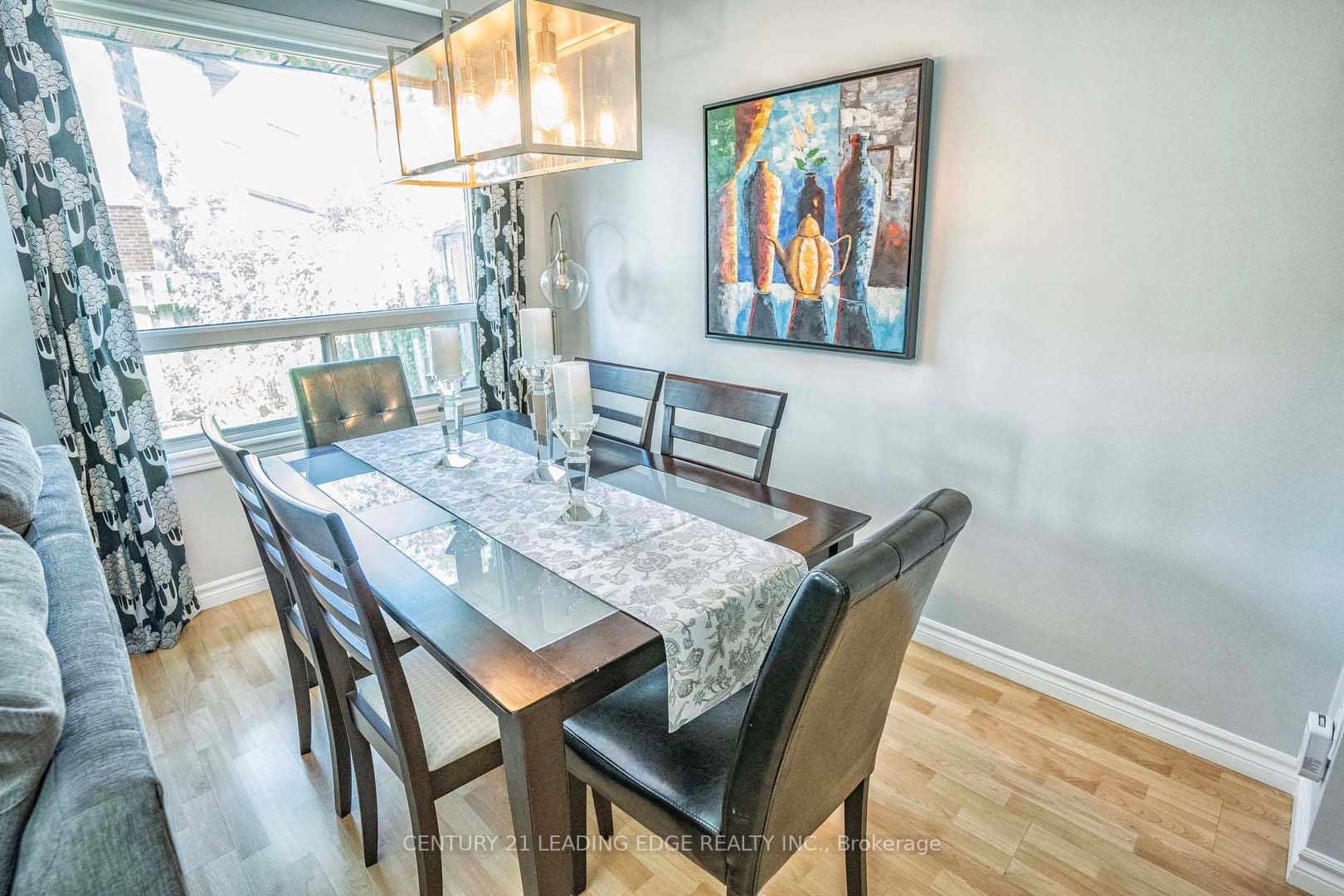 68 Foster Cres, #68