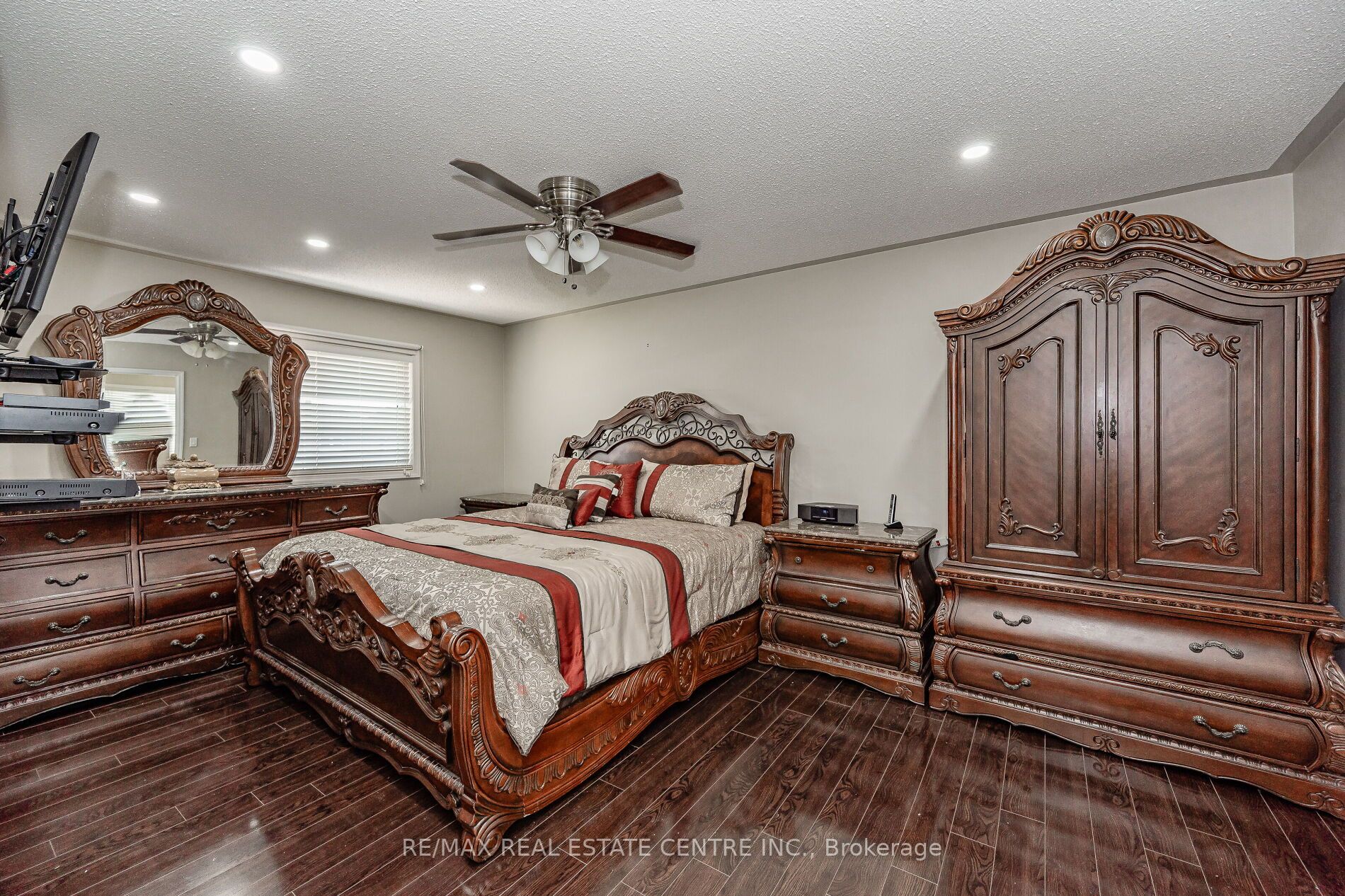 34 Dovergreen Dr
