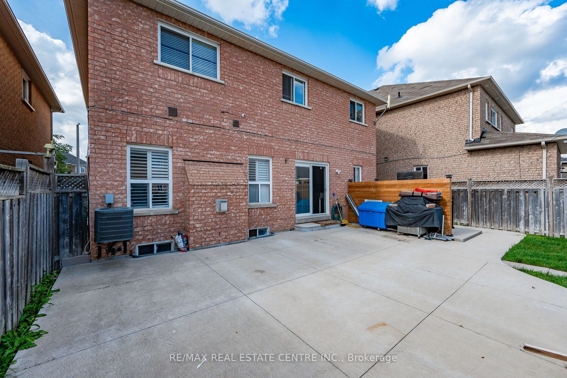 34 Dovergreen Dr