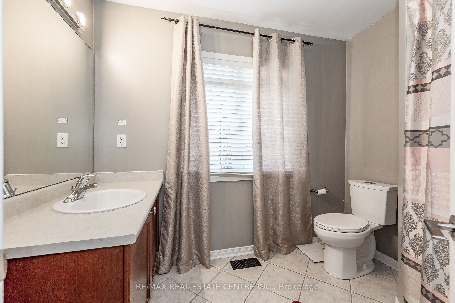 34 Dovergreen Dr