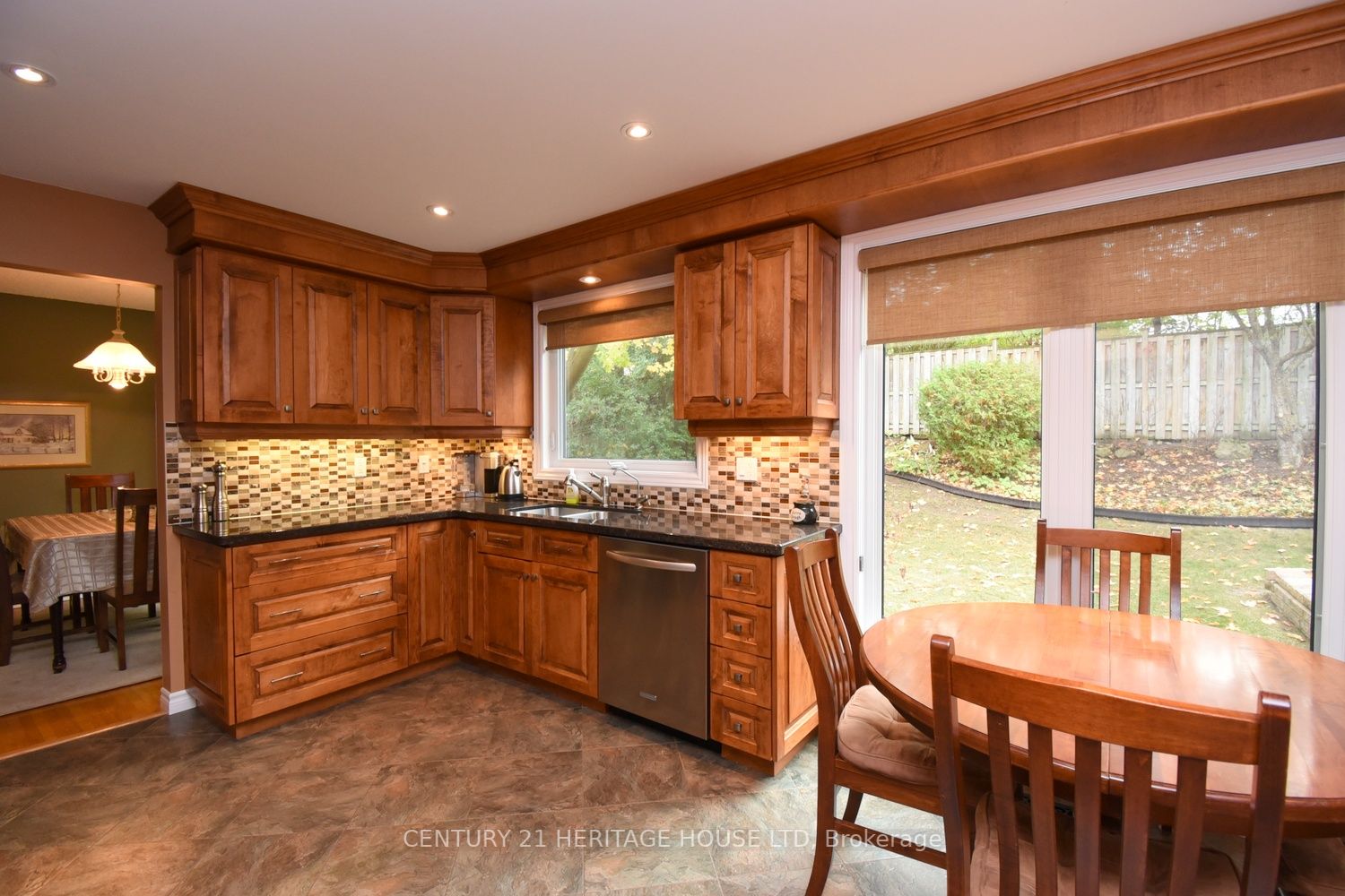 30 Forest Park Rd