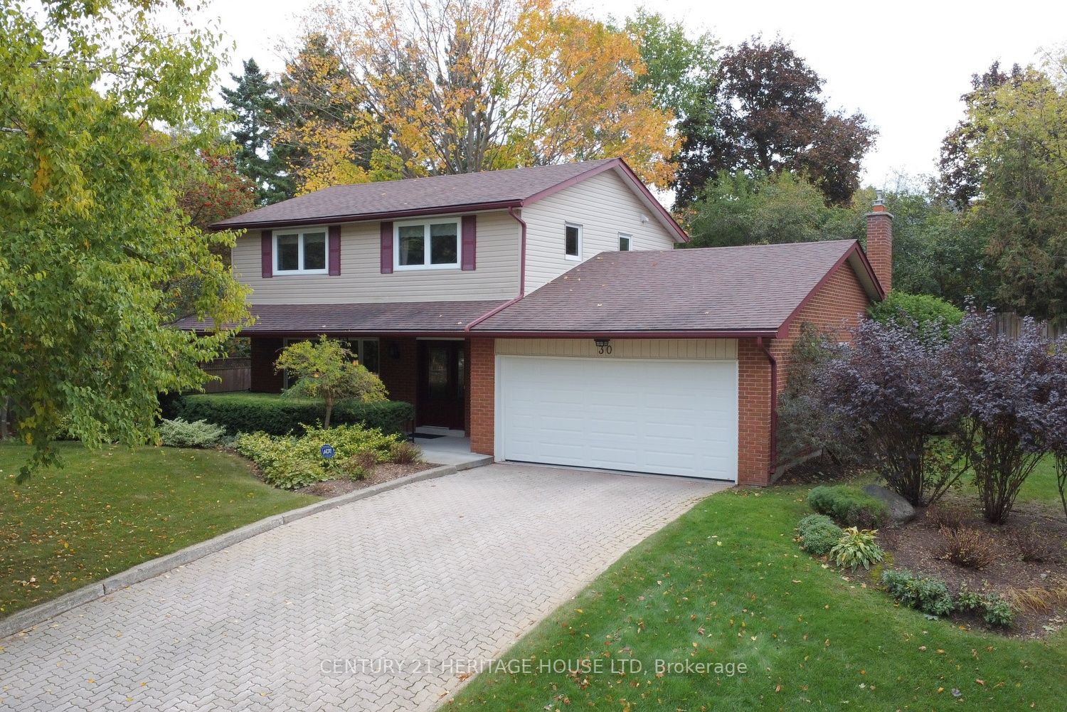 30 Forest Park Rd