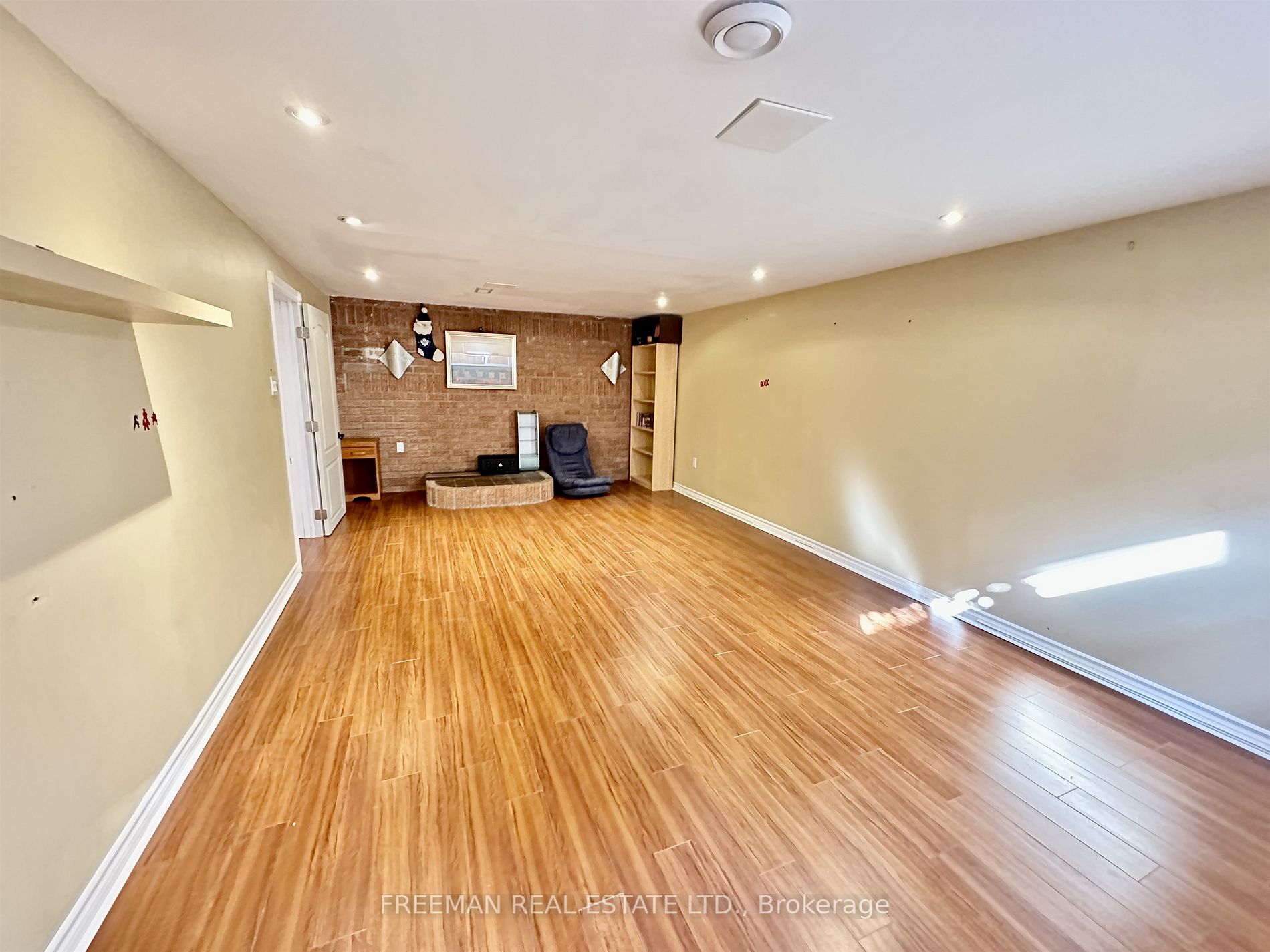 50 Lemonwood Drive