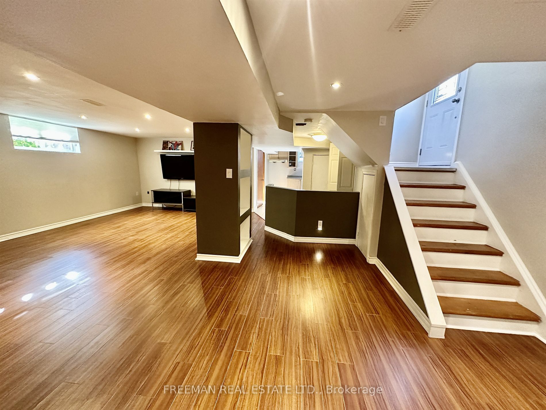 50 Lemonwood Drive