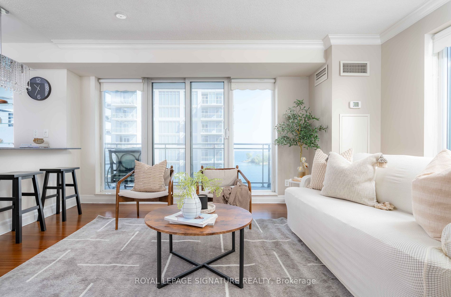 2121 Lake Shore Blvd W, #1012