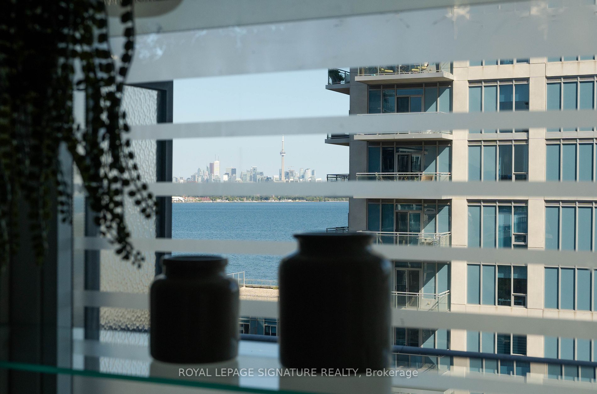 2121 Lake Shore Blvd W, #1012