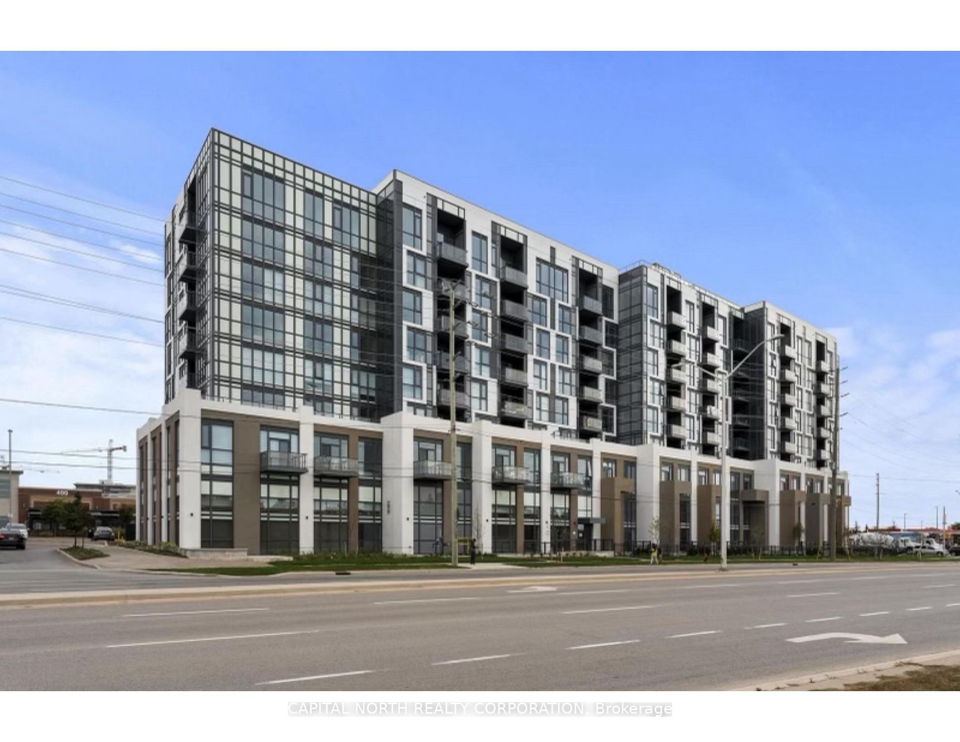 509 Dundas St W, #711