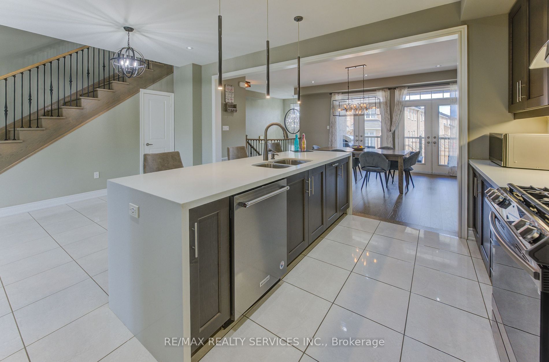 3077 Postridge Drive