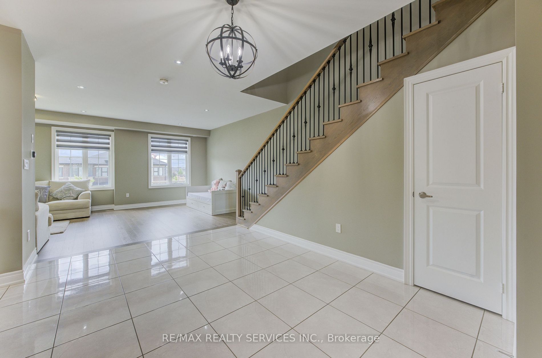 3077 Postridge Drive