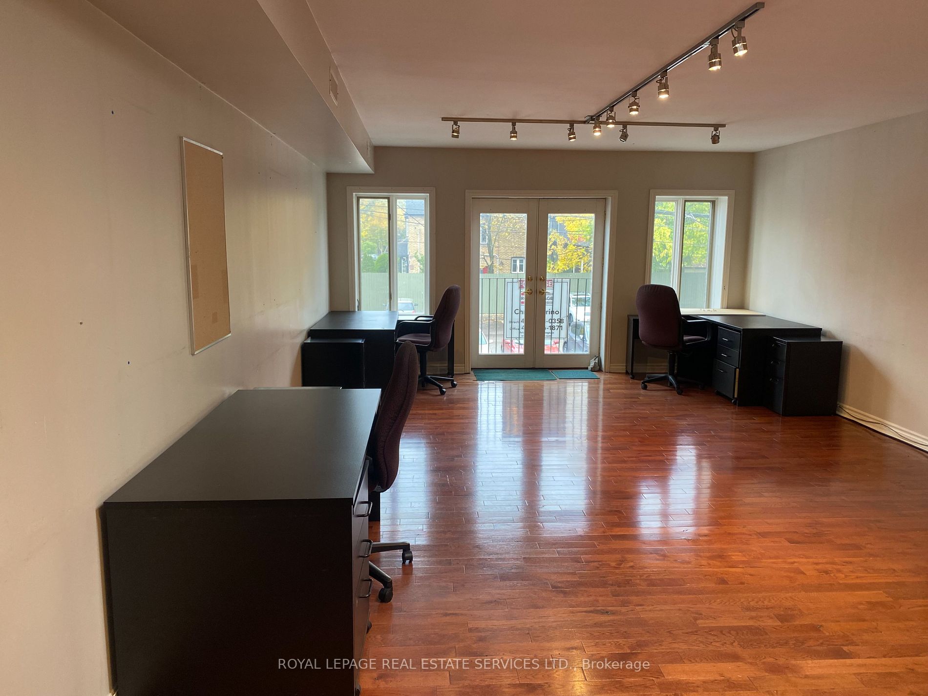2938 Bloor St W, #2nd Flr