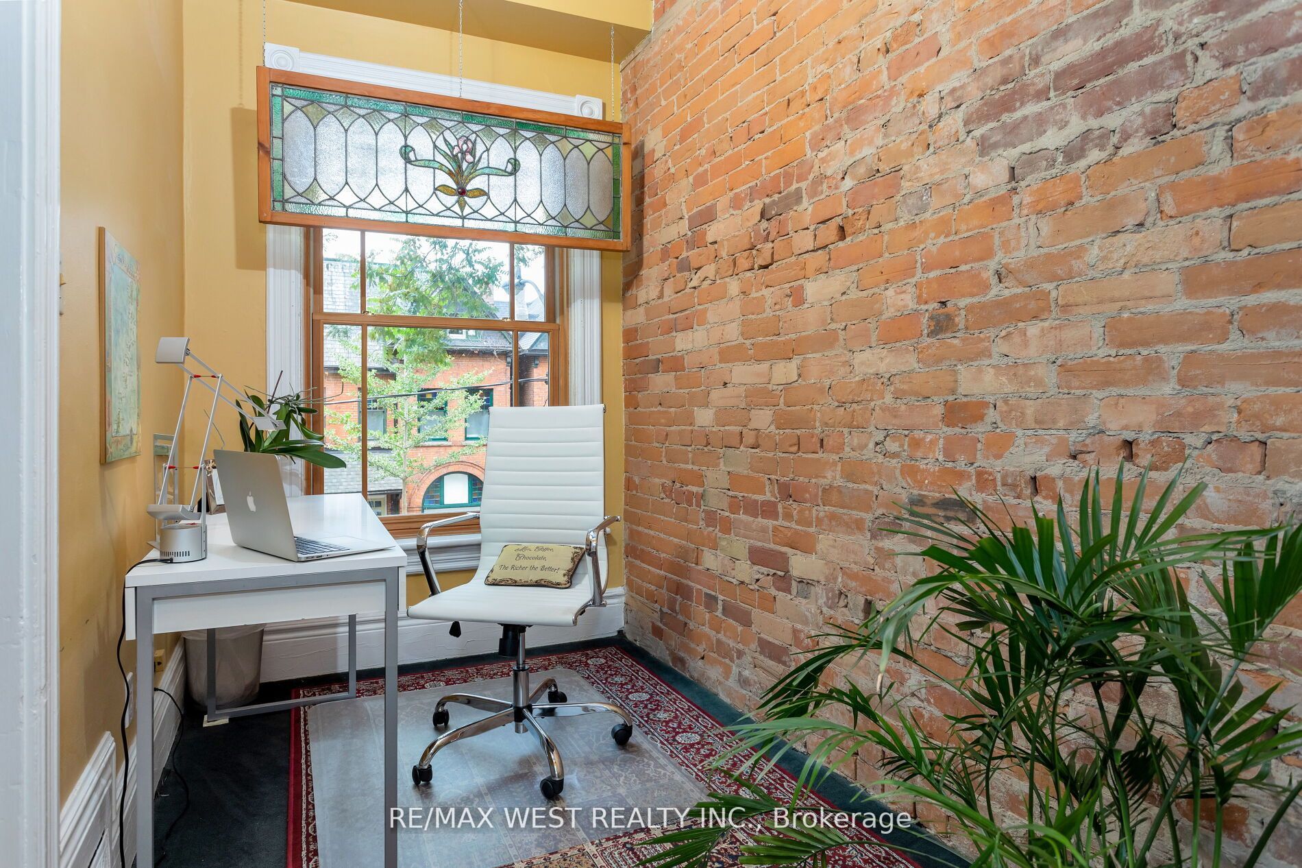 14 Melbourne Ave
