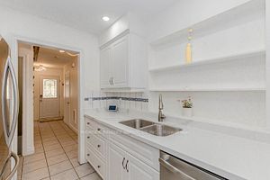 30 Heathcliffe Sq, #46