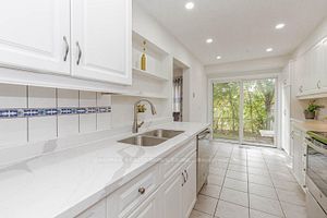 30 Heathcliffe Sq, #46