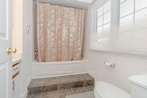30 Heathcliffe Sq, #46