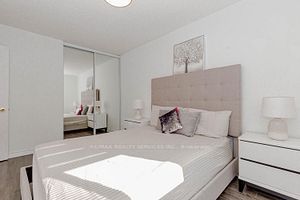 30 Heathcliffe Sq, #46