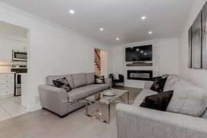 30 Heathcliffe Sq, #46