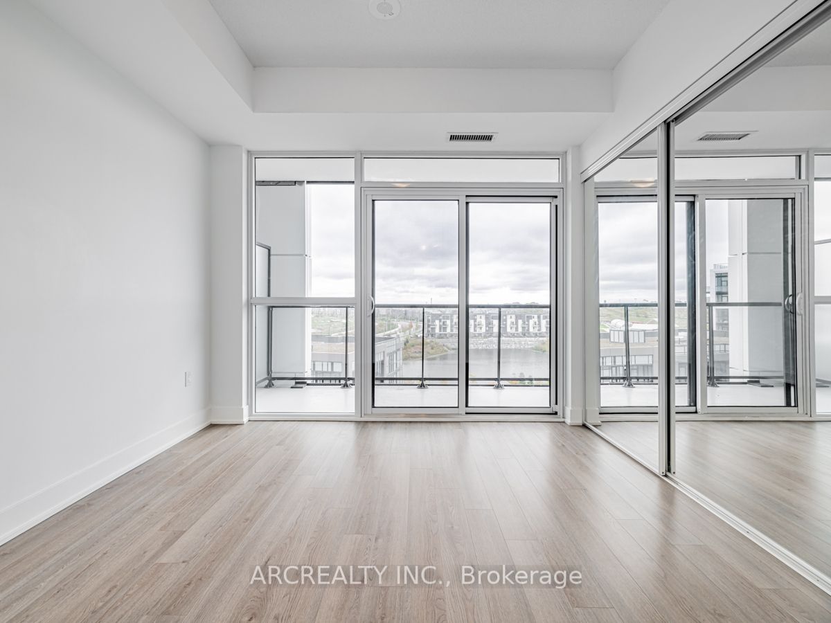 50 George Butchart Dr, #618