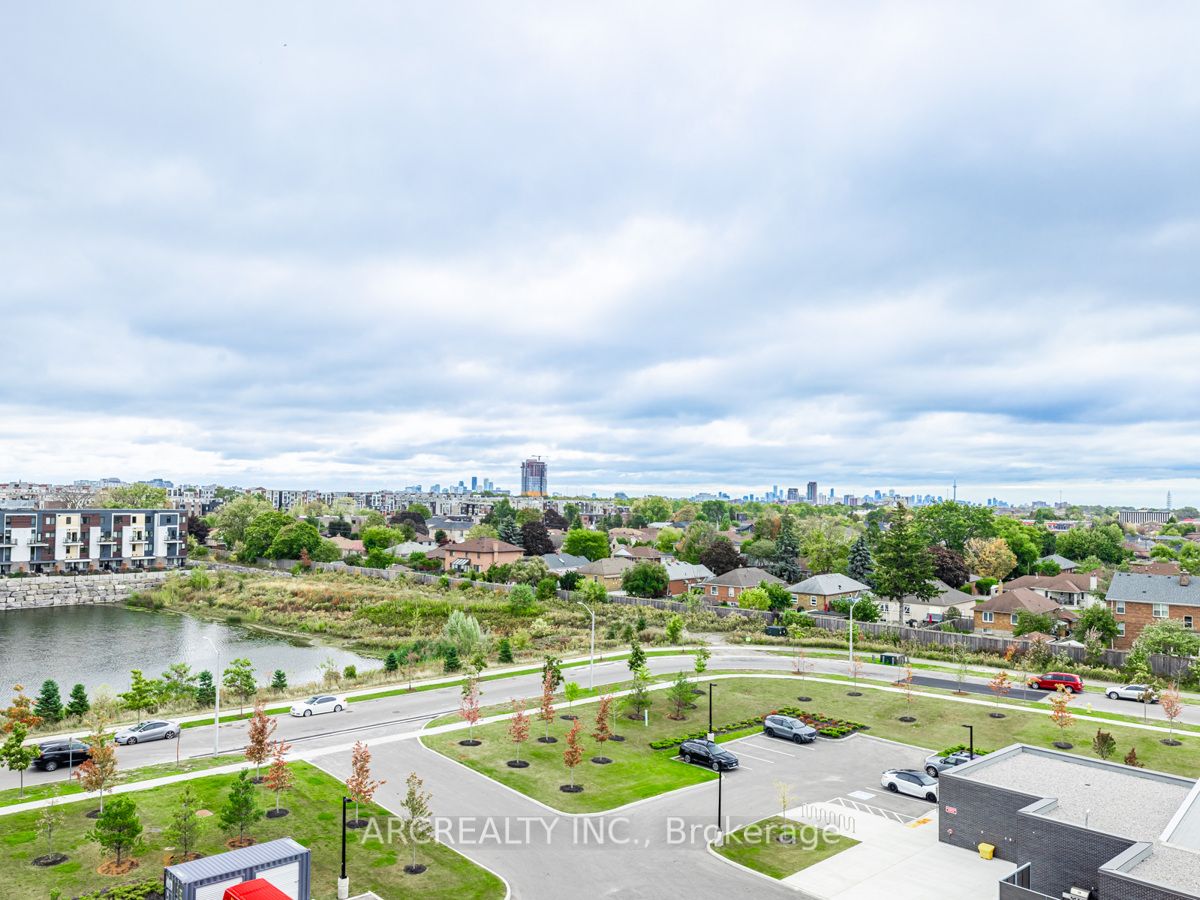 50 George Butchart Dr, #618