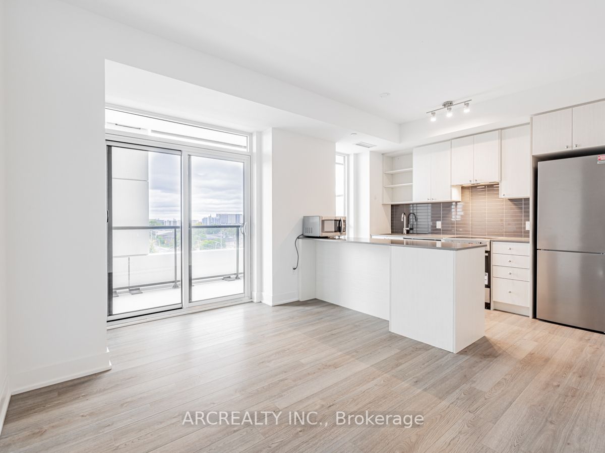 50 George Butchart Dr, #618