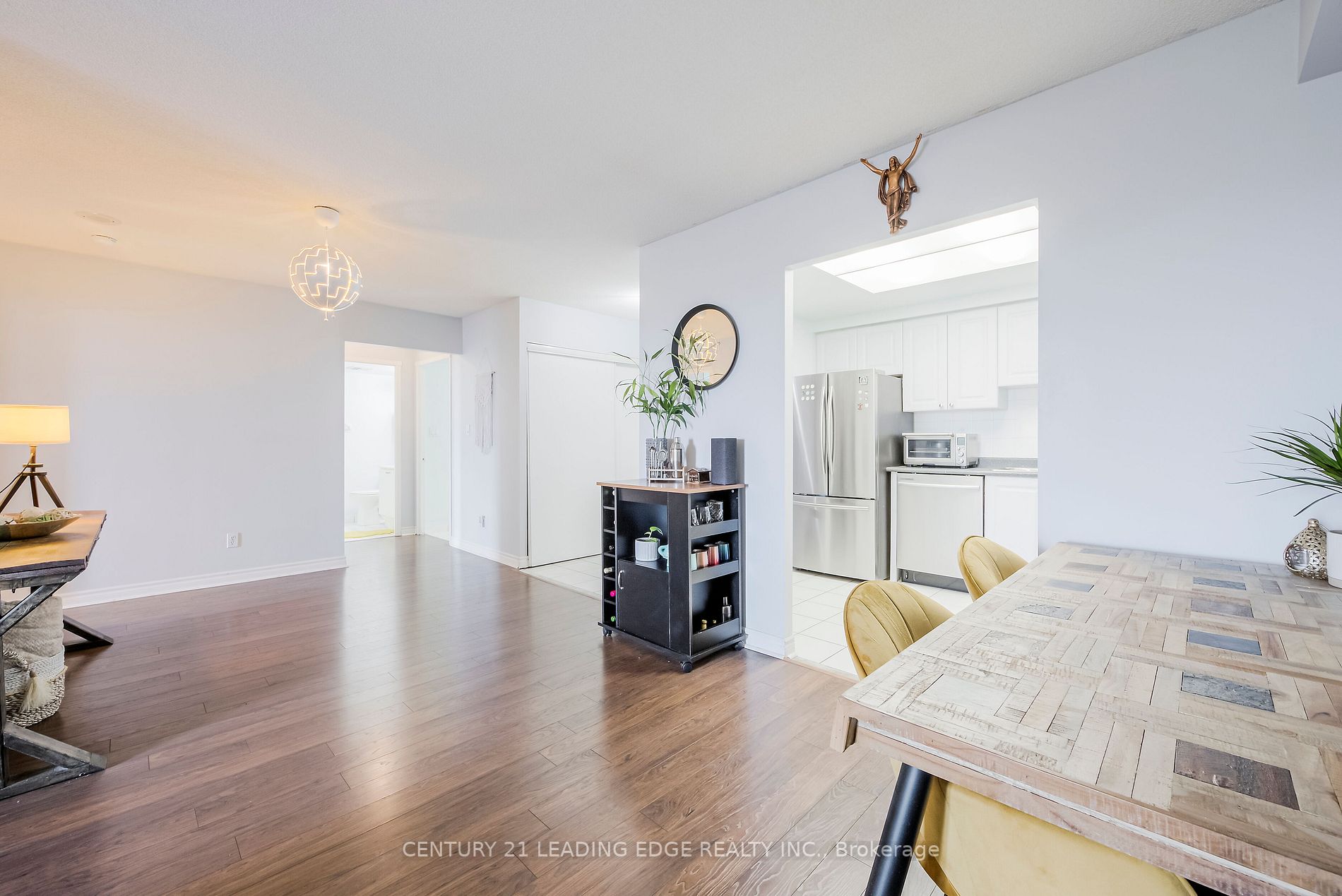 135 Hillcrest Ave, #1410