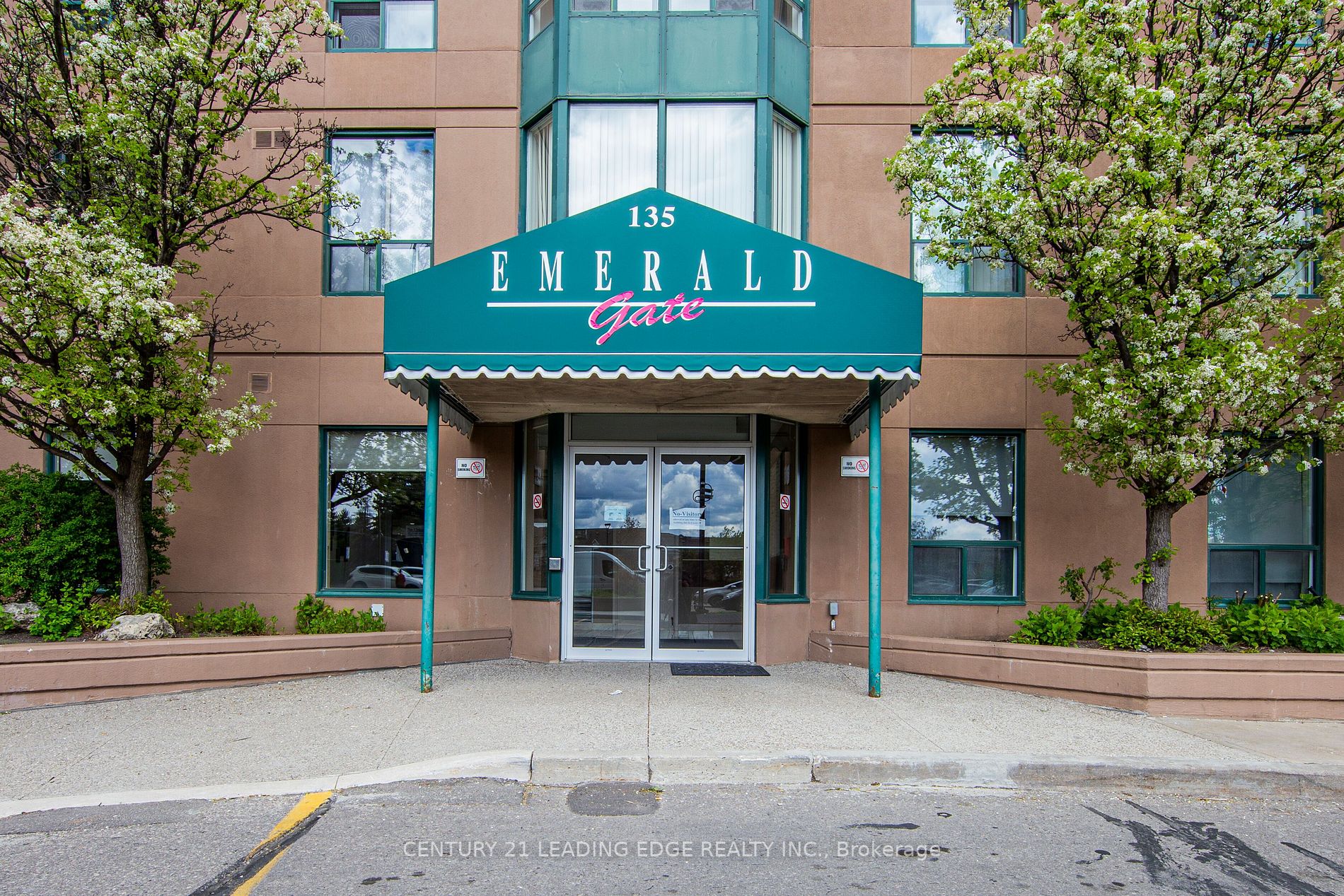 135 Hillcrest Ave, #1410