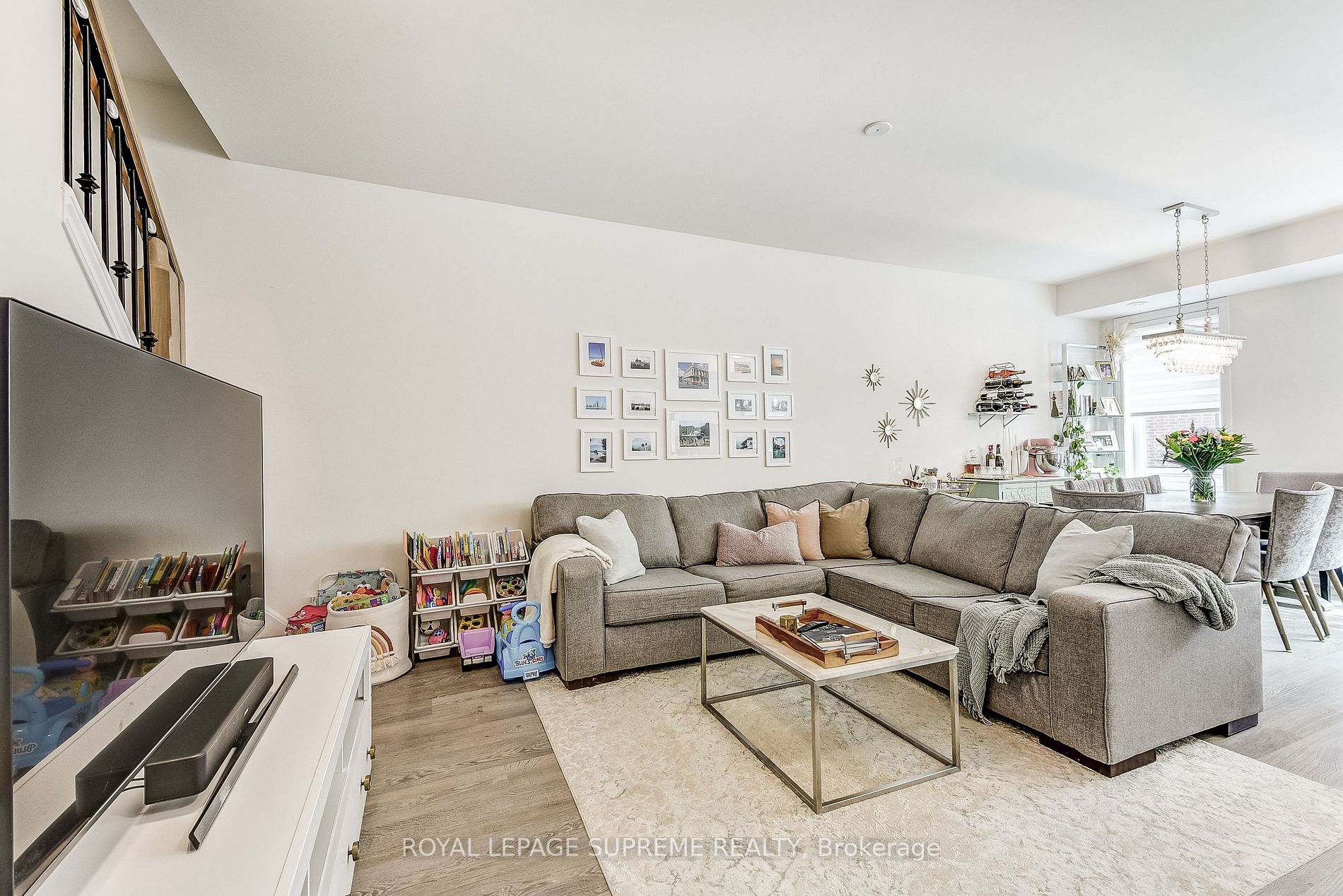 95 Eastwood Park Gdns, #26