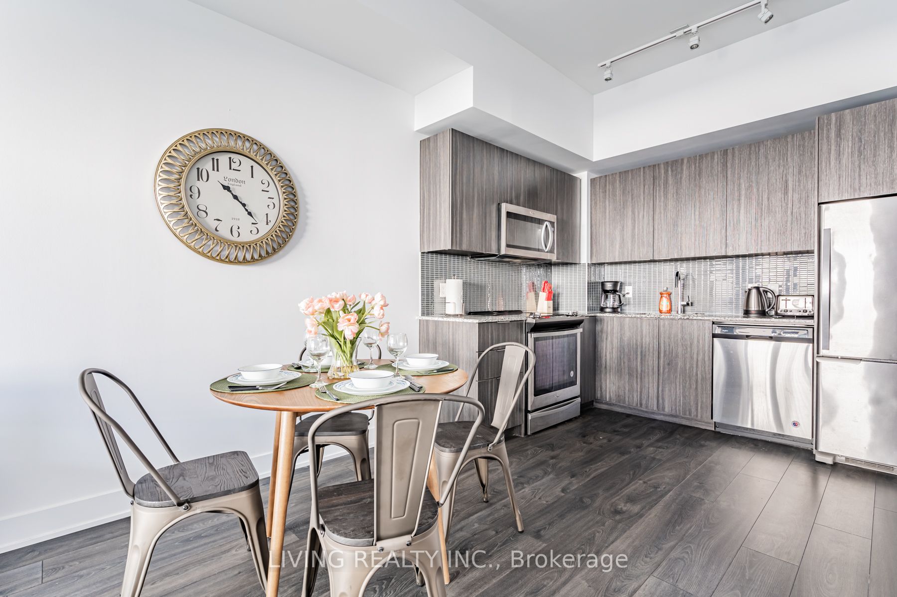 30 Shore Breeze Drive #226