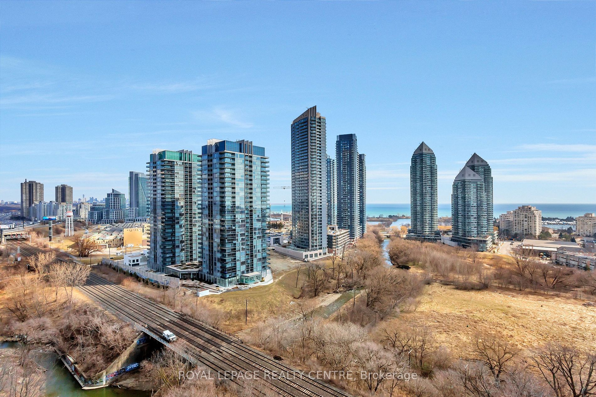 155 Legion Road N, #1803