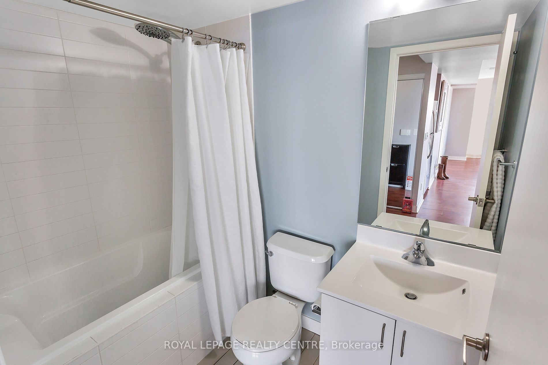 155 Legion Road N, #1803