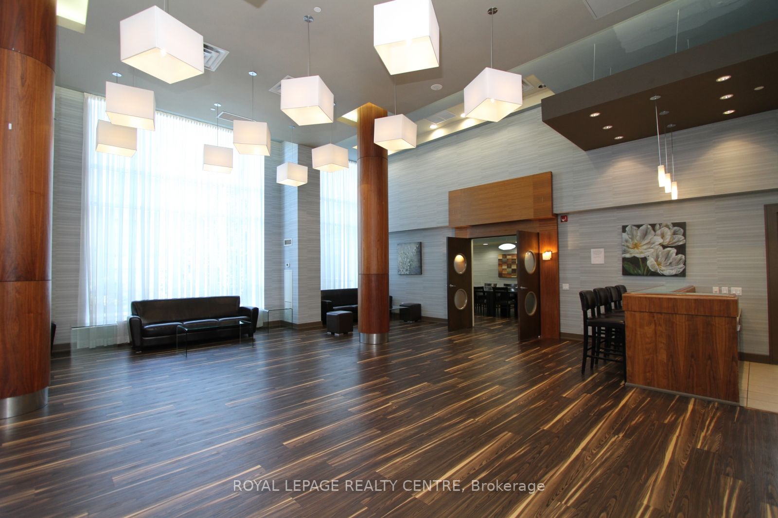 155 Legion Road N, #1803
