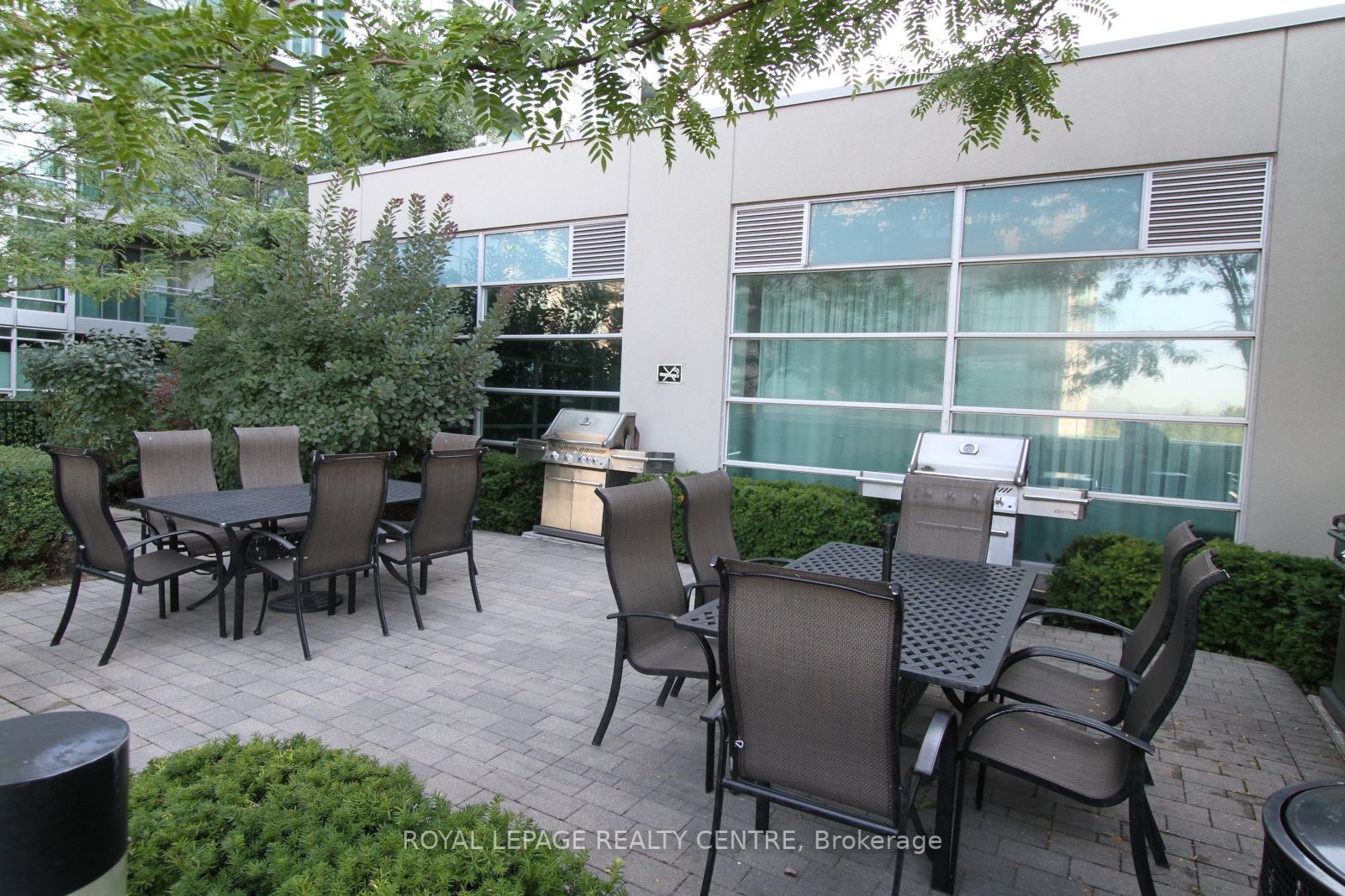 155 Legion Road N, #1803