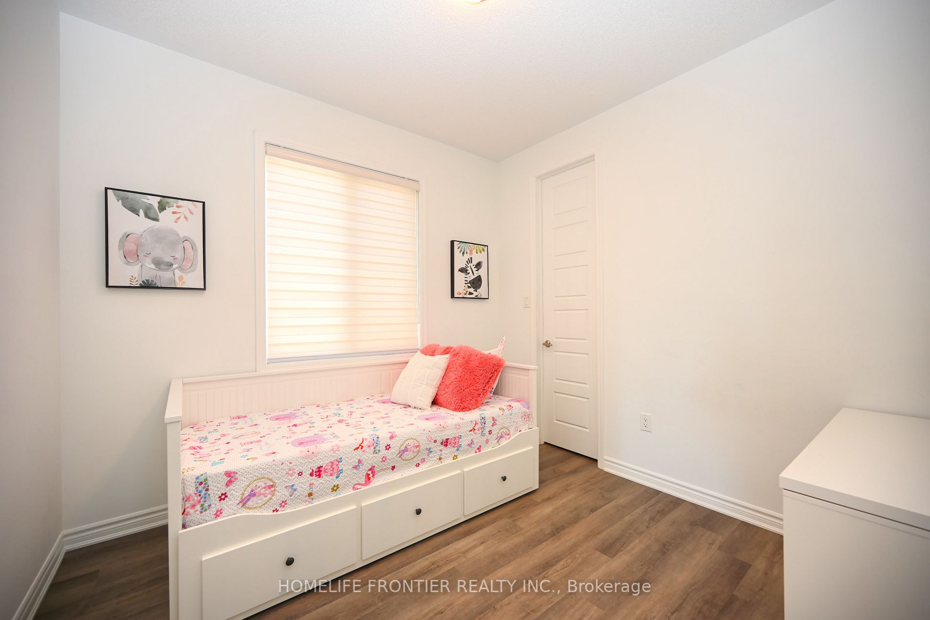 921 Chestnut Heights