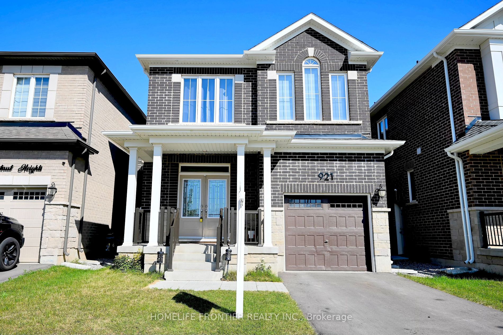 921 Chestnut Heights