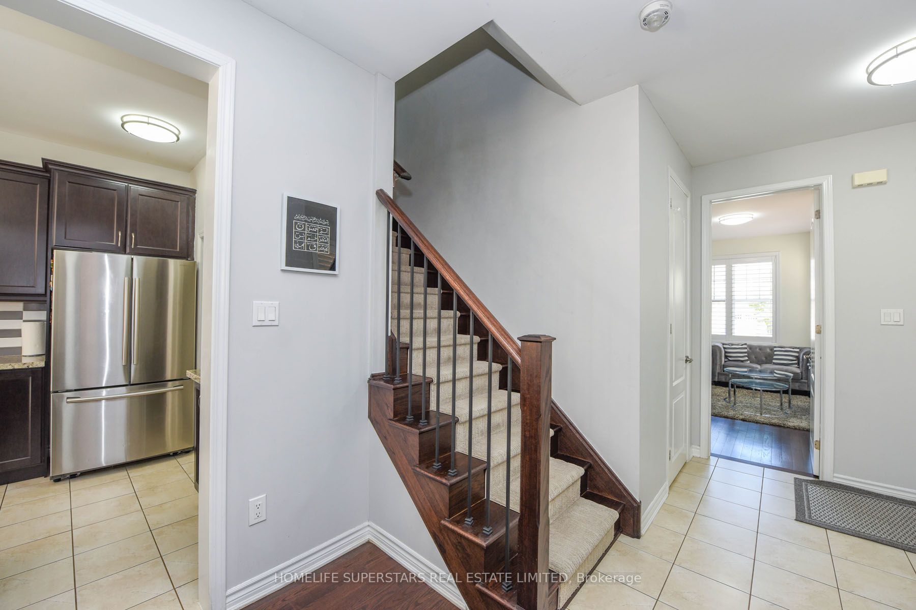 1552 Farmstead Dr