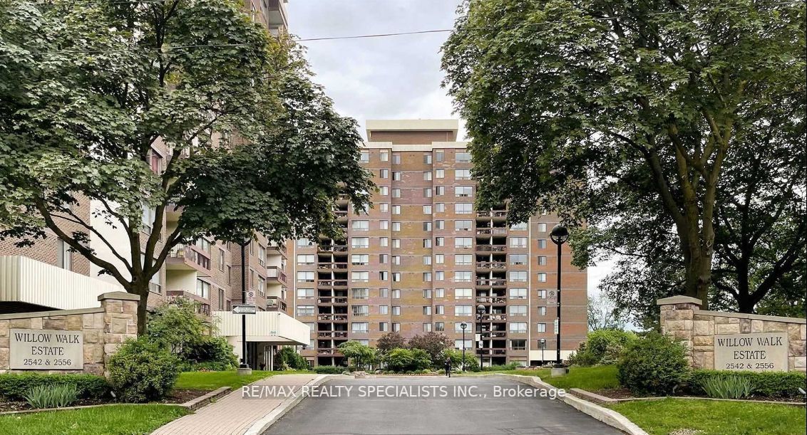 2556 Argyle Rd, #802