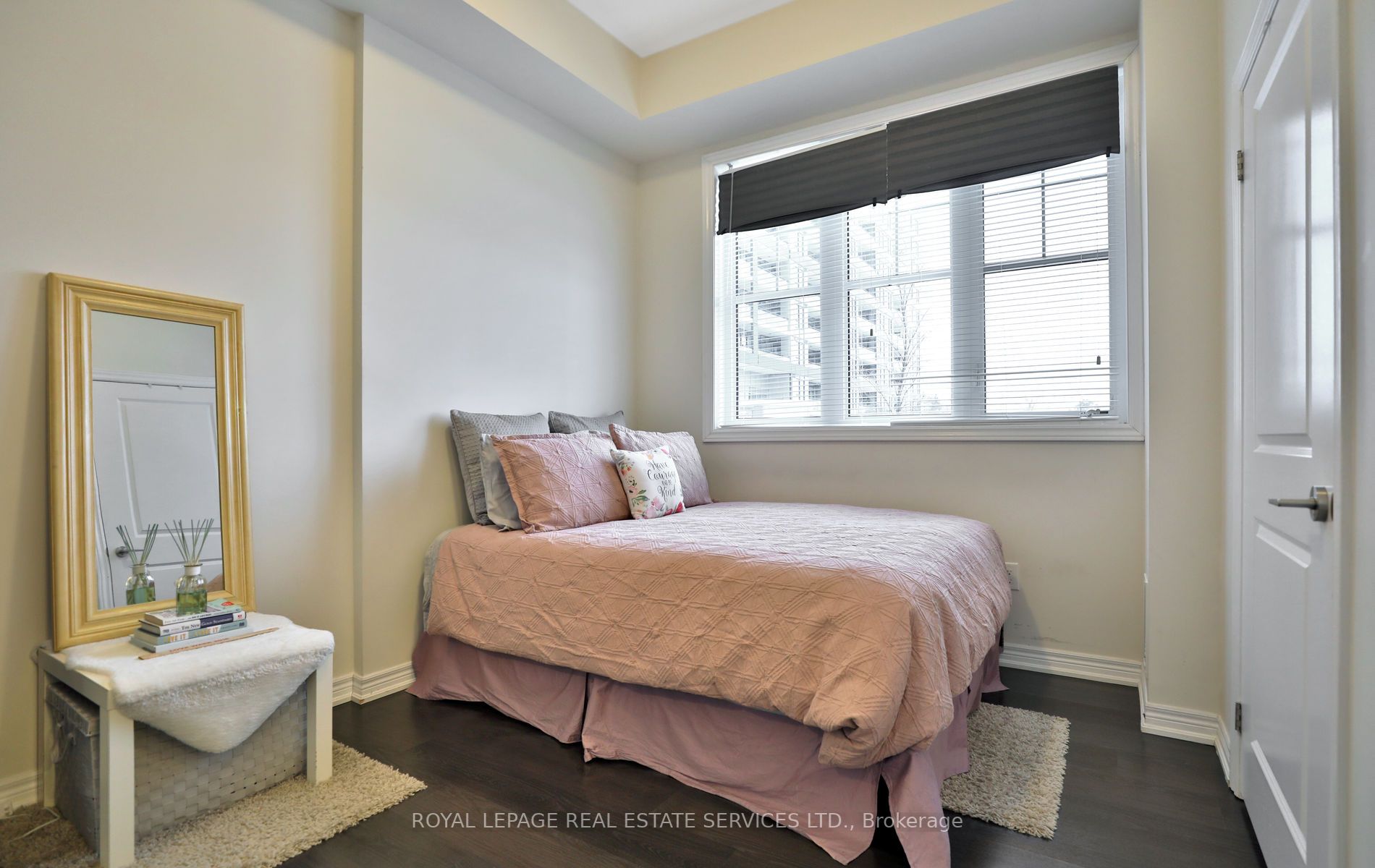 2338 Taunton Rd, #104