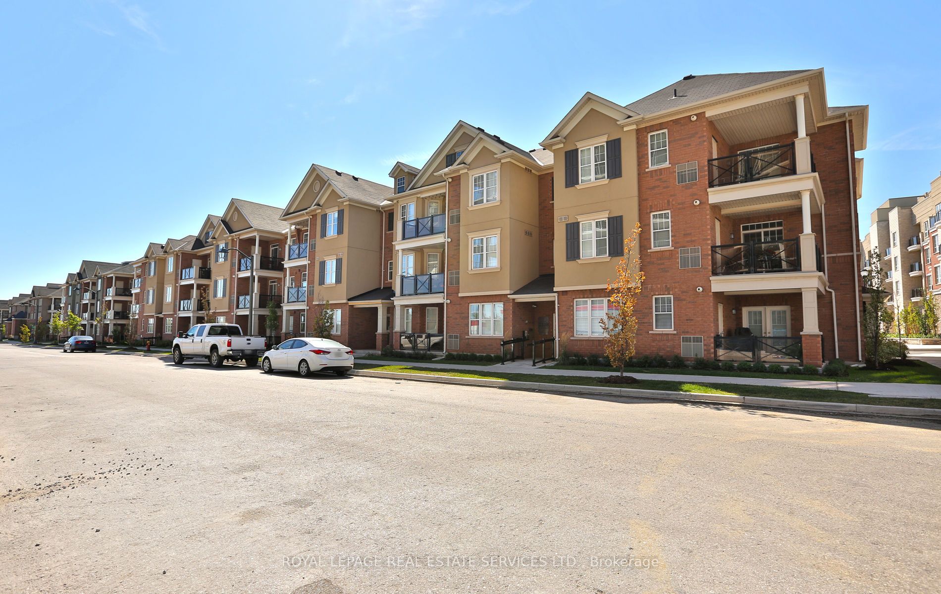 2338 Taunton Rd, #104