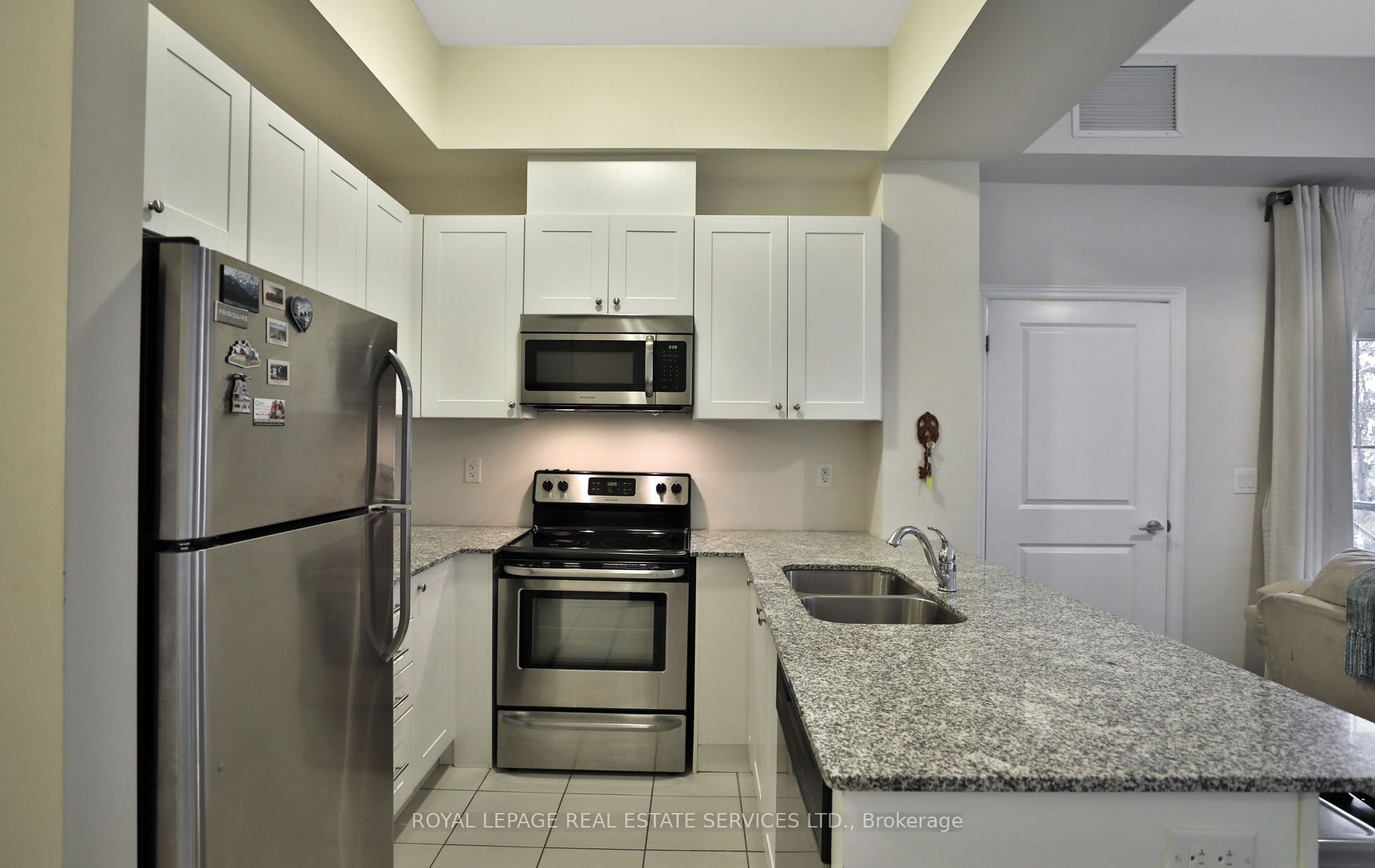 2338 Taunton Rd, #104