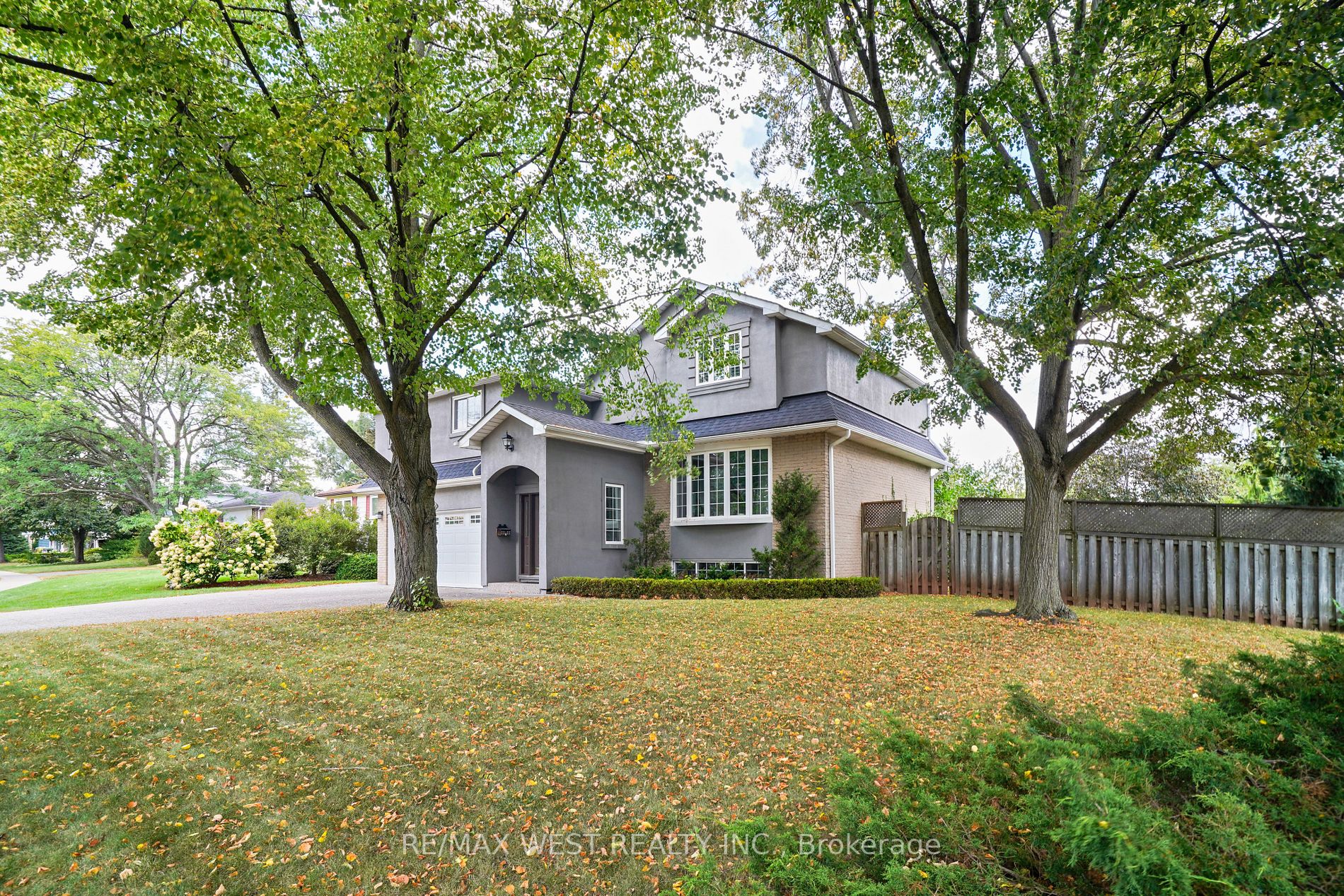 305 Sunset Dr