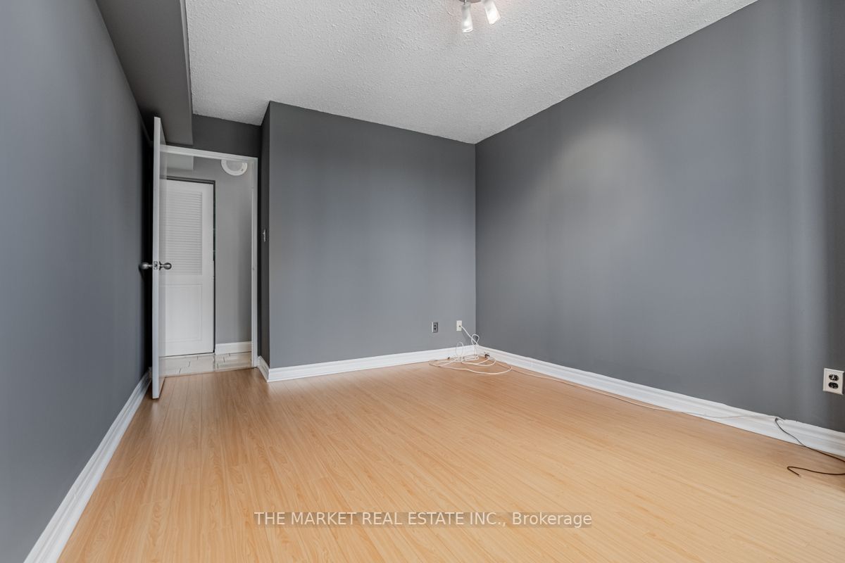 200 Robert Speck Pkwy, #1601