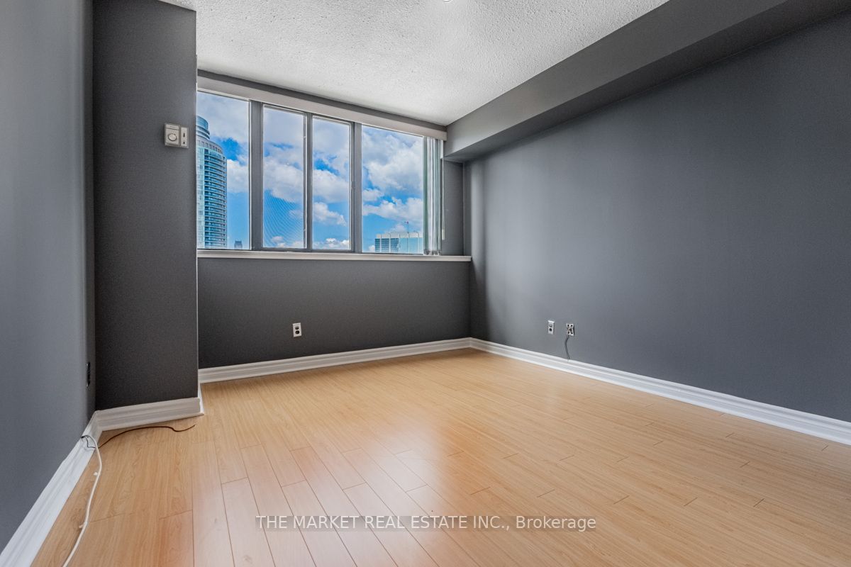 200 Robert Speck Pkwy, #1601