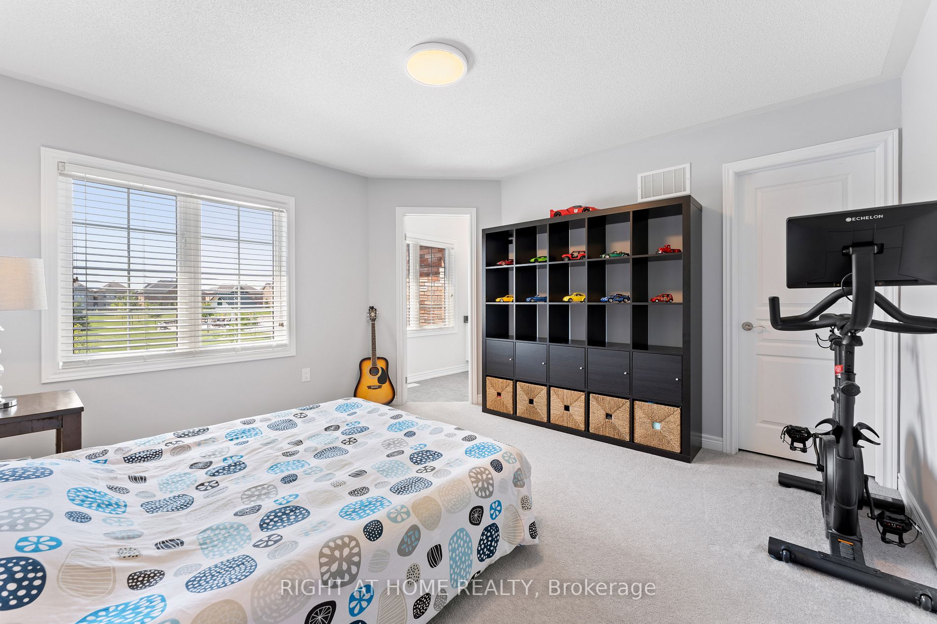 39 Heatherglen Dr