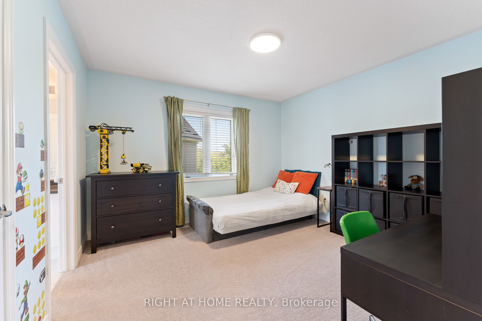 39 Heatherglen Dr