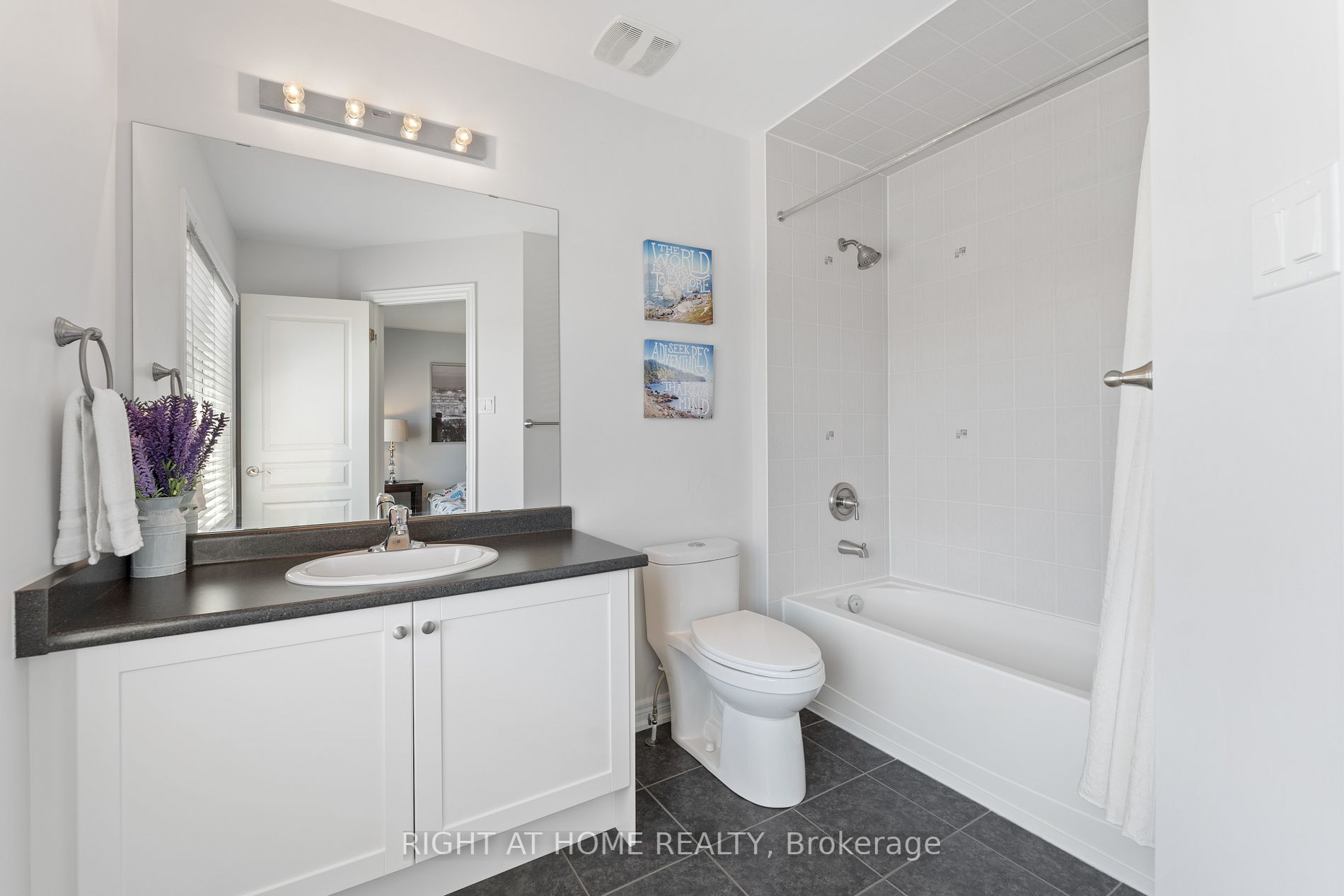 39 Heatherglen Dr