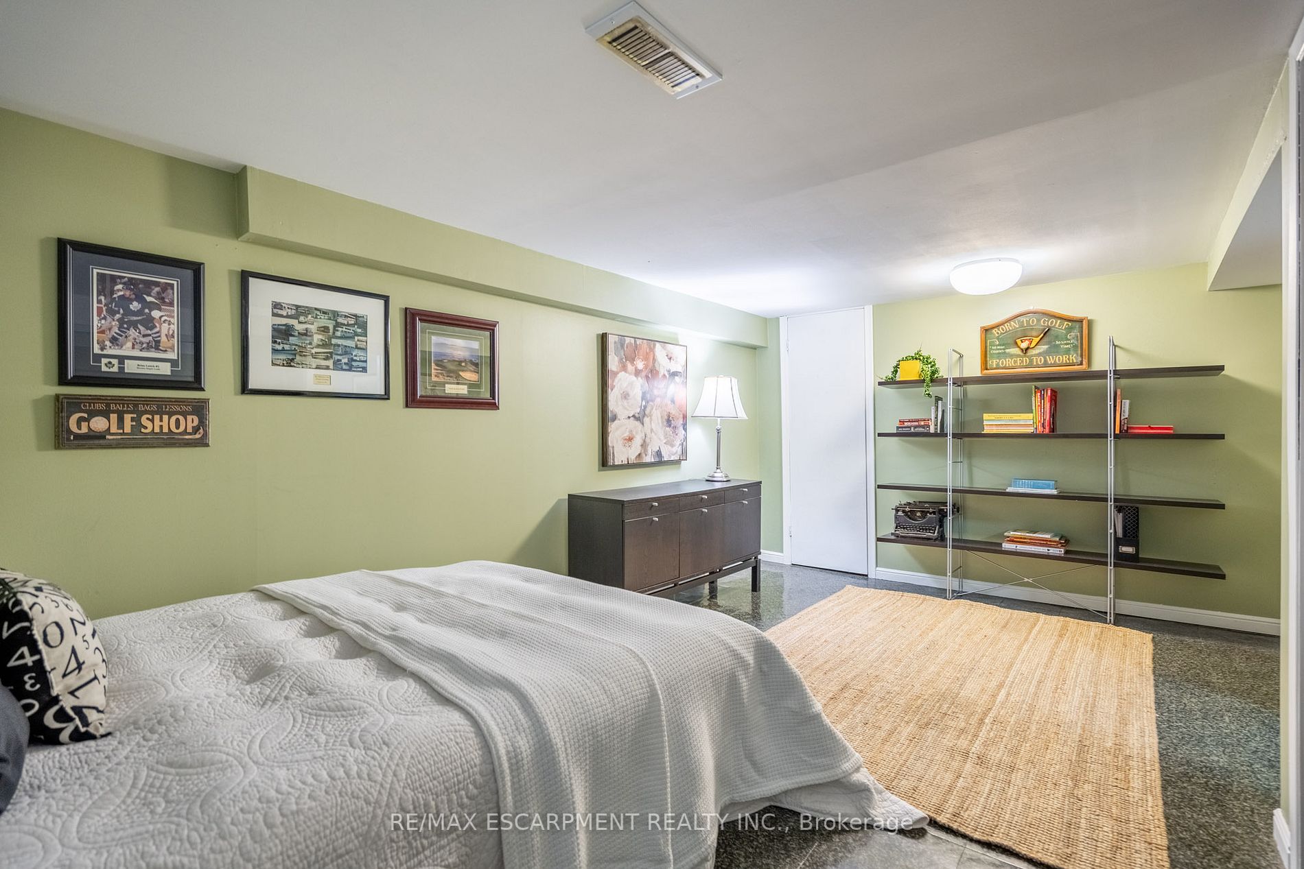 40 Minnewawa Rd