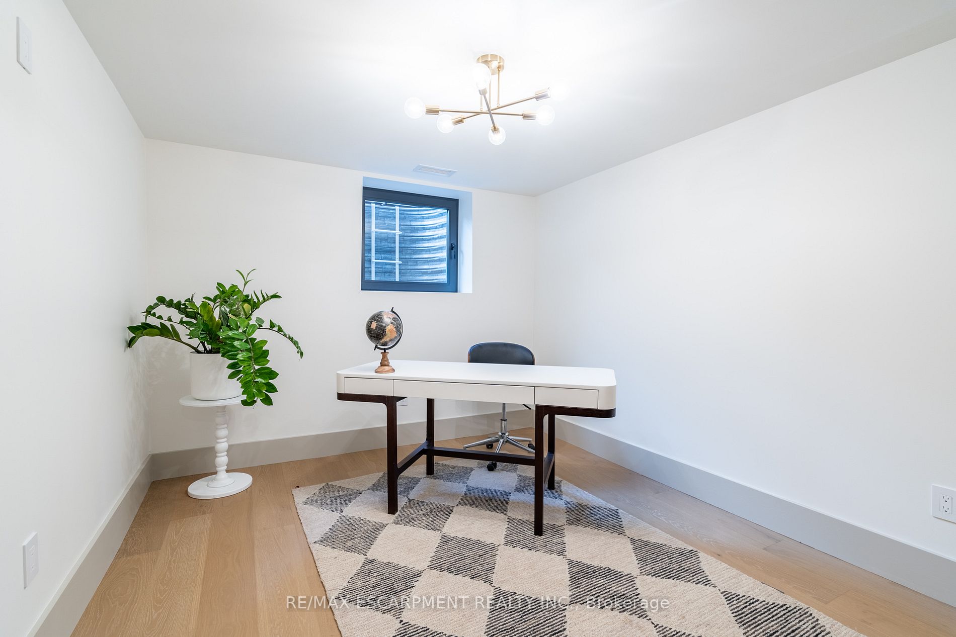 369 Swinburne Rd