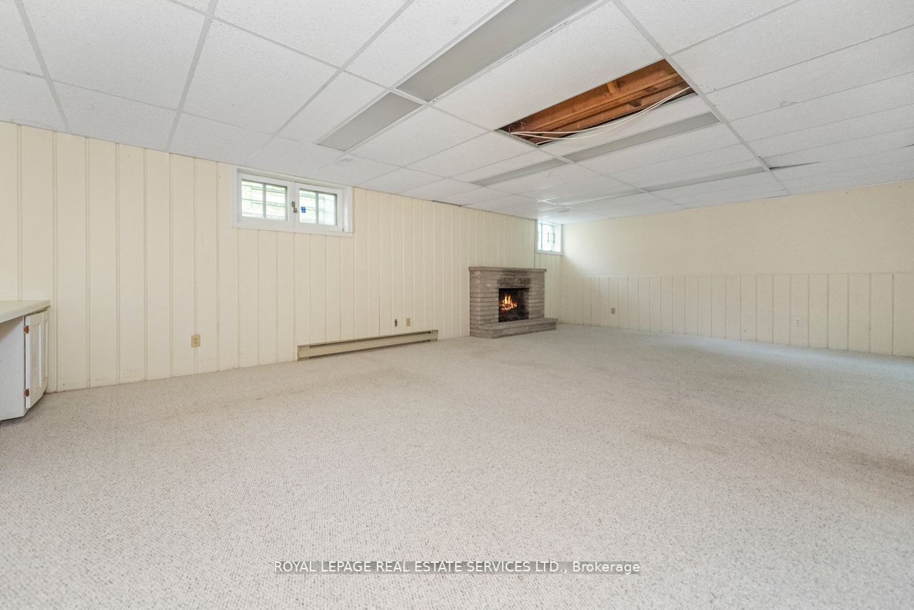2063 Glenforest Cres